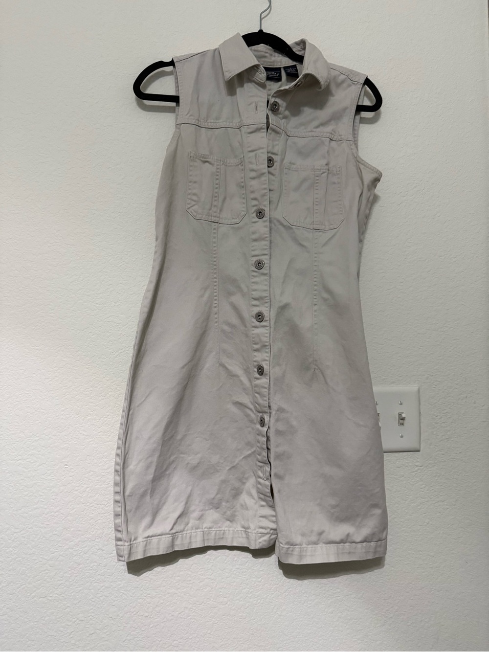 Vintage Sonoma Jean Company Sleeveless Button-Front Mini Dress in Light Beige